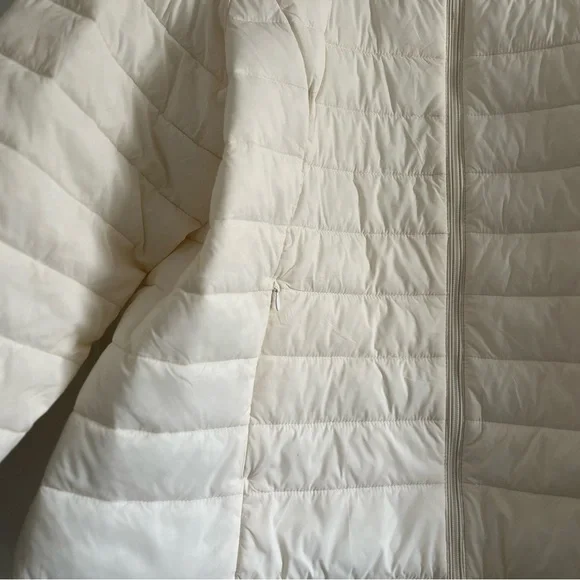 Amazon essentials Lightweight Jacket - Picture 6 of 12